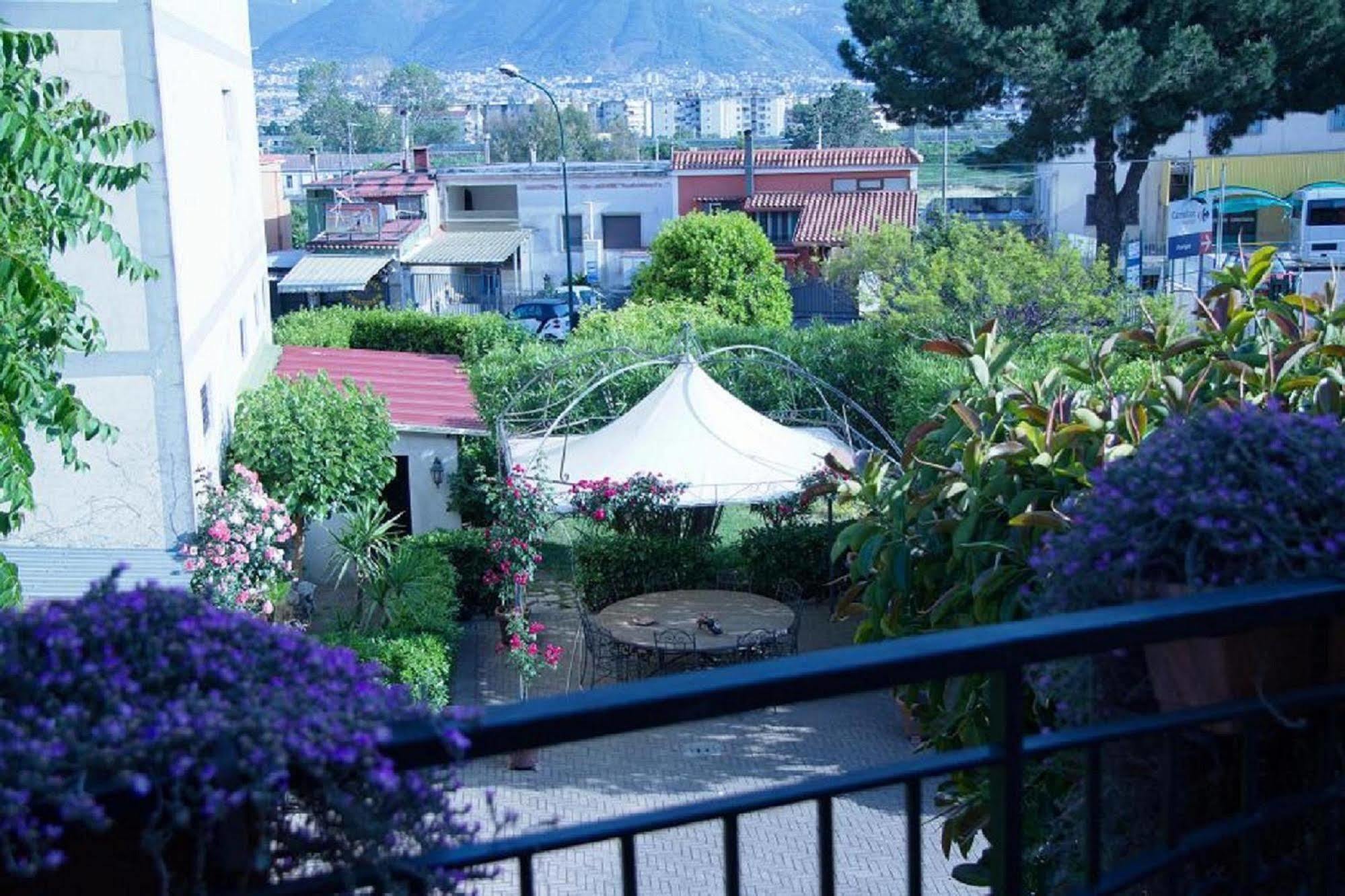 Hotel Degli Amici Pompéi Extérieur photo